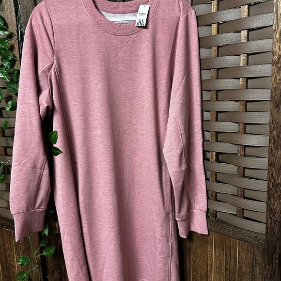 Tunic / Dress - Picture 1 of 10